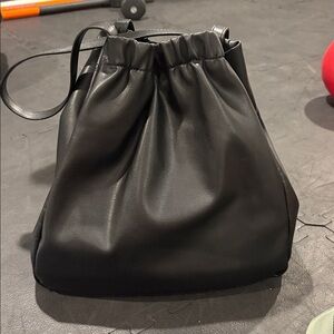Urban Originals Classic Black Tote